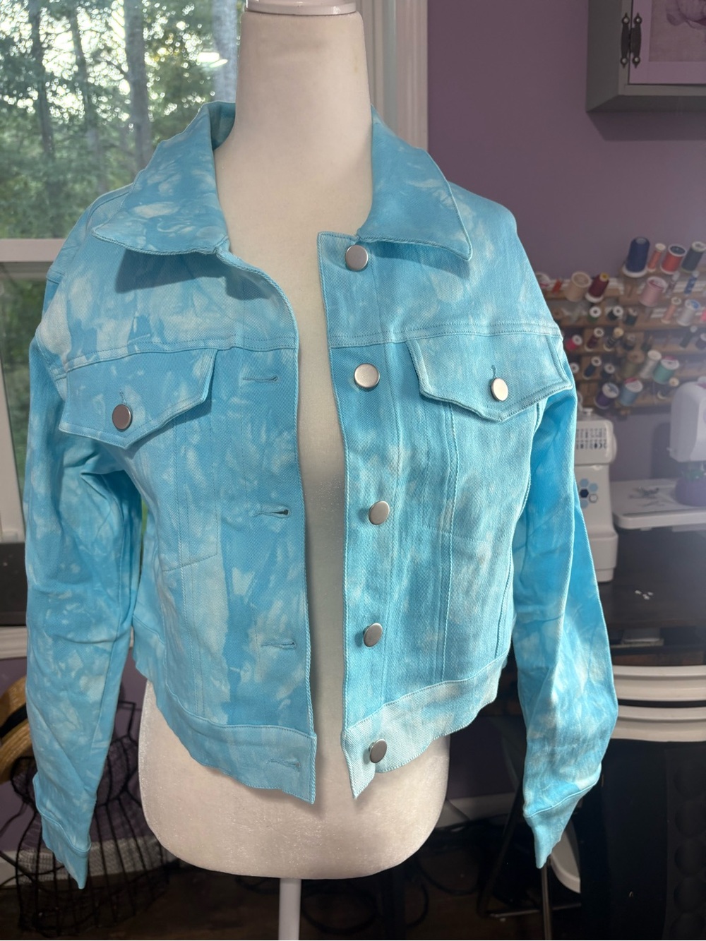 Light Blue Tie-Dye Cropped Jacket - Women - Picture 2 of 3